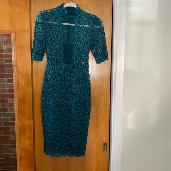 Express Lace Midi Dress - Picture 1 of 3